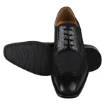 747 Oxford Croco Print // Black (US: 8.5)