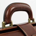 The Pursuit of Love // Leather Doctor Bag // Brown (Brown)