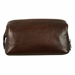 Four Past Midnight // Leather Toiletry Bag // Chocolate Brown (Chocolate Brown)