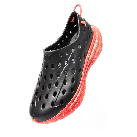 Revive // Black + Red Speckle (US: M3/W5)