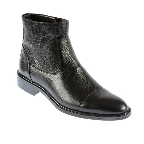 Bob Classic Boot // Black (Euro: 37)