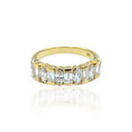 Estate // 18K Yellow Gold Diamond Ring // Ring Size: 5 // Pre-Owned