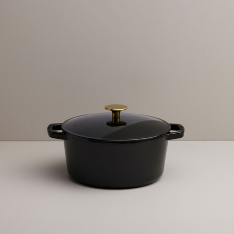 Milo by Kana // Mini Dutch Oven // 3.5 Qt // Gloss Black + Gold