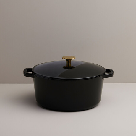 Milo by Kana // Classic Dutch Oven  // 5.5 Qt  // Gloss Black + Gold