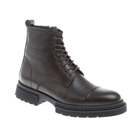 Kent Boots // Brown (Euro: 39)