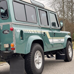 Refurbished Land Rover Defender 110 V8 // Trident Green