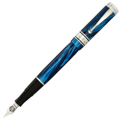 Duchess Of York Ocean Blue Fountain Pen // ISDYN6CD // Store Display