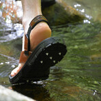 GripToeNite Gripping Pads // River Master // Black (US Men's Size 6-7)