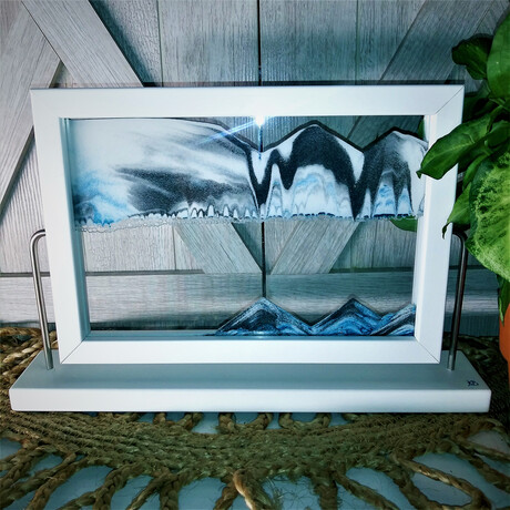 Window // Diver // White Frame