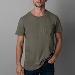 X Pocket Curved Hem T-Shirt // Military (XS)
