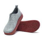 Misty House Slipper // Gray (Euro: 44)