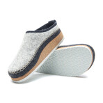 Yona House Slipper // Gray + Navy (Euro: 44)