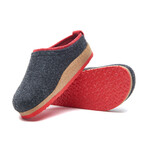 Adler House Slipper // Dark Gray + Red (Euro: 43)