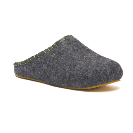 Pine House Slipper // Dark Gray (Euro: 36)