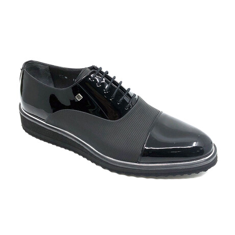 Eddie Shoes // Black (Euro: 39)