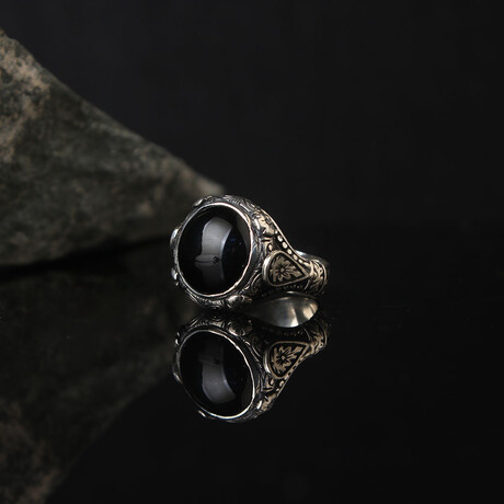 Round Cut Onyx Gemstone Silver Ring (6)