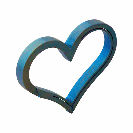 Titanium Carabiner // Heart // Blue