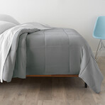 Microfiber Down-Alternative Comforter // Gray (Twin)