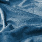 Geneva Cowhide Rug // 6' X 7' (Black)