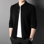 Ellis Cardigan // Black (L)