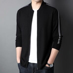 Yurem Cardigan // Black (L)