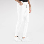 Amherst Jeans // White (33WX32L)