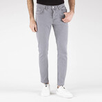 Amherst Jeans // Anthracite Gray (31WX32L)