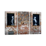 Twins Graffiti by Unknown Artist