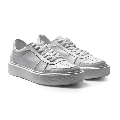 Cody Sneaker // White (Euro: 40)