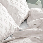 Delta Clipped Jacquard Duvet Cover Set // Bone (King / Cal King)