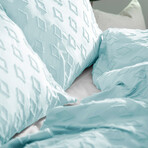 Delta Clipped Jacquard Duvet Cover Set // Blue (King / Cal King)