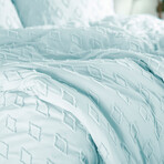 Delta Clipped Jacquard Duvet Cover Set // Blue (King / Cal King)