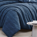 Bali Clipped Jacquard Duvet Cover Set // Navy Blue (King / Cal King)