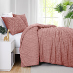 Marrakech Clipped Jacquard Comforter Set // Rose (King / Cal King)