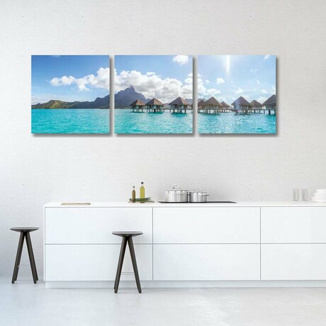 Panoramic of Bungalows in Bora Bora