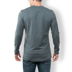 Boring Performance Henley // Blue (S)