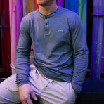 Boring Performance Henley // Blue (S)