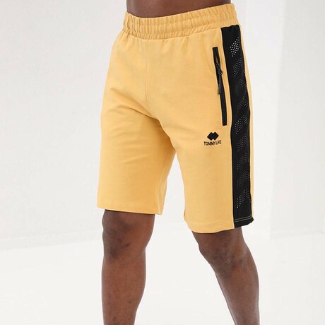 Isaac File Strip Detailed Zipper Pocket Shorts // Mustard (Small)