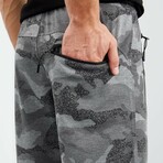 Kody Camouflage Patterned Shorts // Gray Melange (Small)