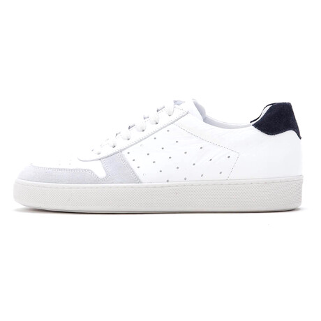 Chris Sneakers // White (Euro: 39)