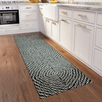 Bravado Patterned Chain Link Shadow // Power Loomed (1'8" x 2'6"   Throw/Accent Rug)