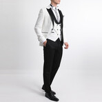 Landen 3-Piece Slim Fit Suit // White (Euro: 58)
