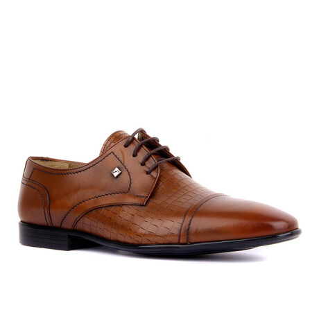 Ajay Classic Shoes // Tobacco (Euro: 39)