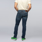 The Sharp Jean // Washed Indigo (32WX34L)