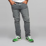The Sharp Jean // Steel Grey (31WX30L)