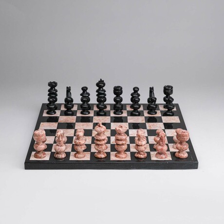 Large English Style Onyx Chess Set // Black + Pink