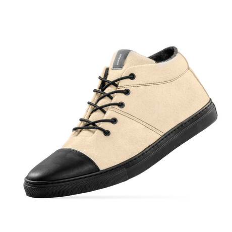 Sky Wooler Blacknose // Cream (Euro: 40)