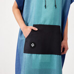 Changing Poncho // Zone Teal (XS)