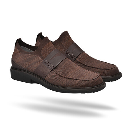The Gene Penny Loafer // Brown (US: 7)