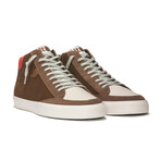 Chestnut // Brown + White (US: 9)